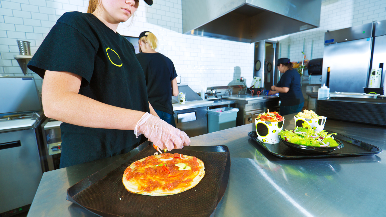 How to Hire Fast Food Workers