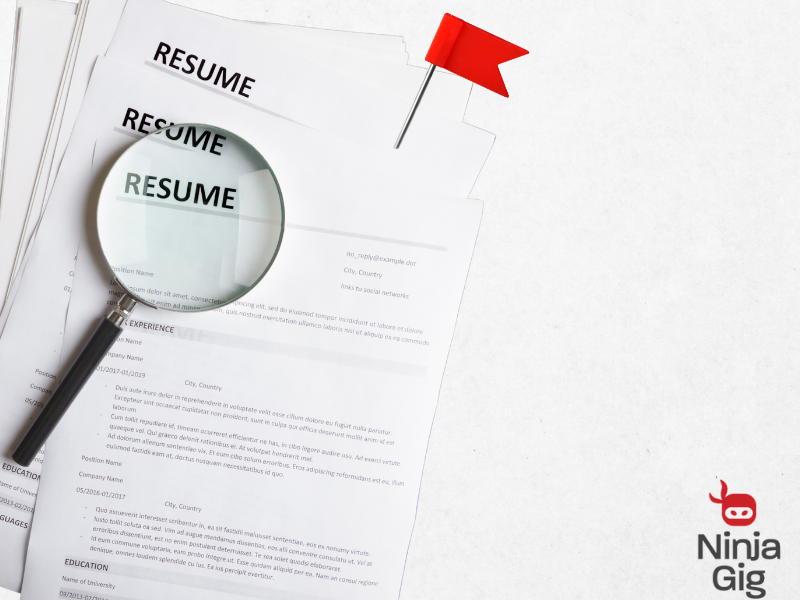 red flags for screening resumes-2